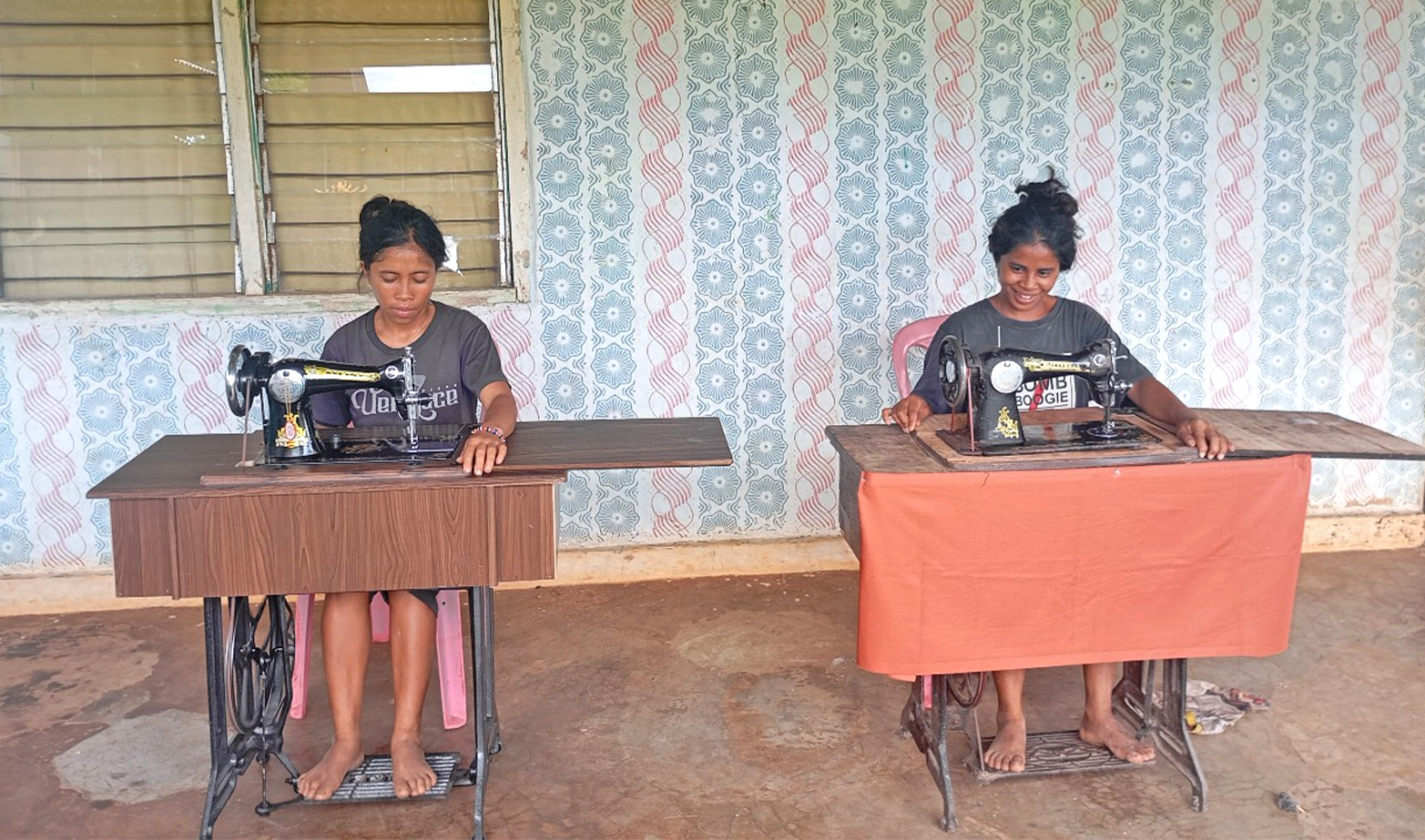 Indigenous women become weavers to earn an income after the farm was damaged by the locust invasion